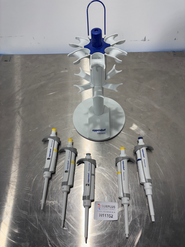 Image of Eppendorf Research Plus x5 Pipettes